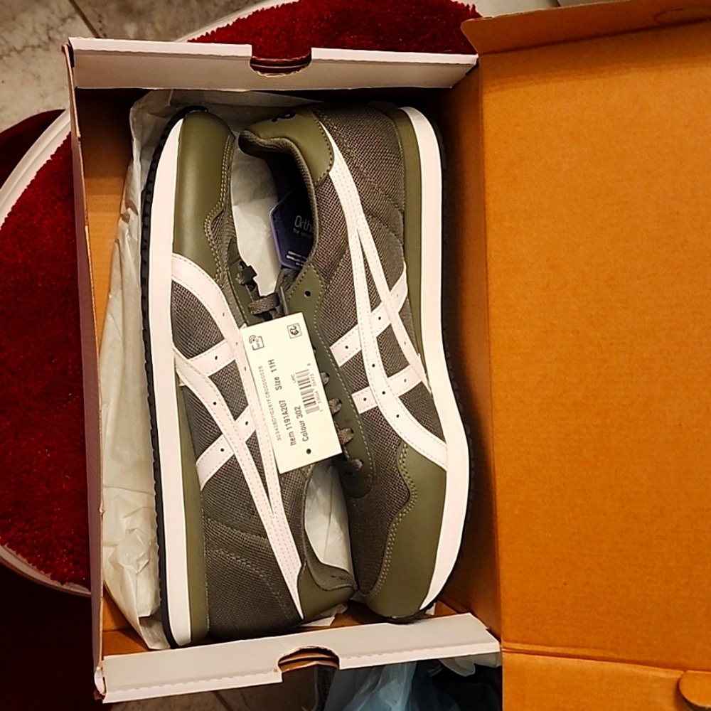 ASICS Tiger Runner Mantle Green/White US 11.5 Sneaker